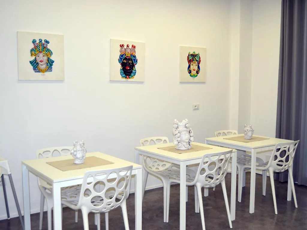 Abraxia Guest House Comiso Italia