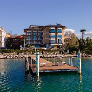 Kriss Internazionale Hotel Bardolino