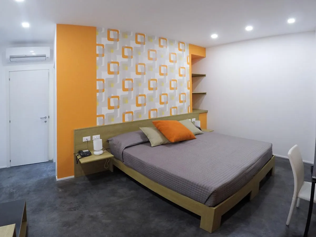 Abraxia Guest House Comiso